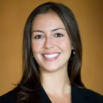 Alexandra Schumm headshot